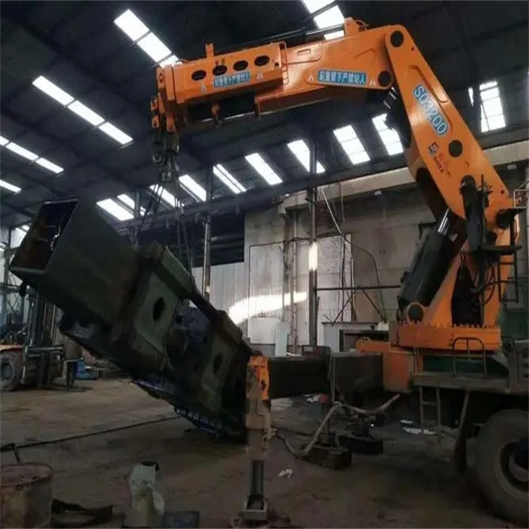 秦皇岛130吨折臂吊车出租吊机租赁附近电话