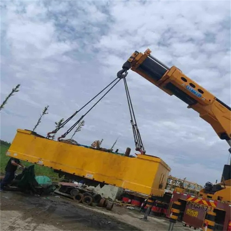 秦皇岛随车吊吊集装箱怎么吊